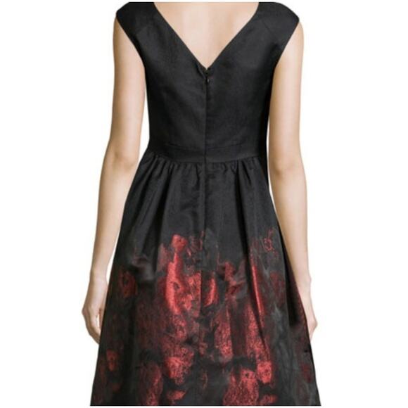 Cynthia Steffe Metallic Floral Dress Size 4 - Picture 2 of 14